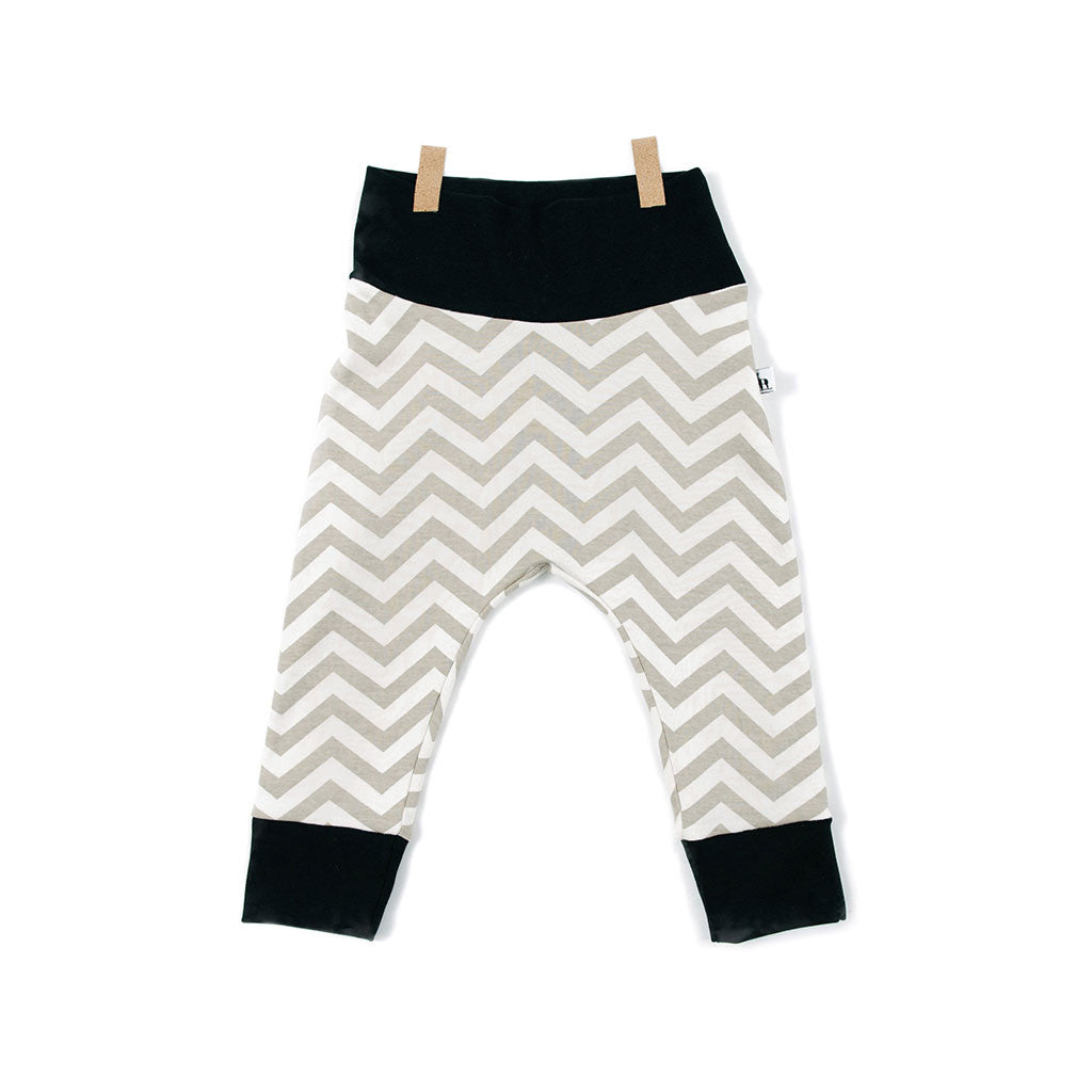 ZIG ZAG in BLACK